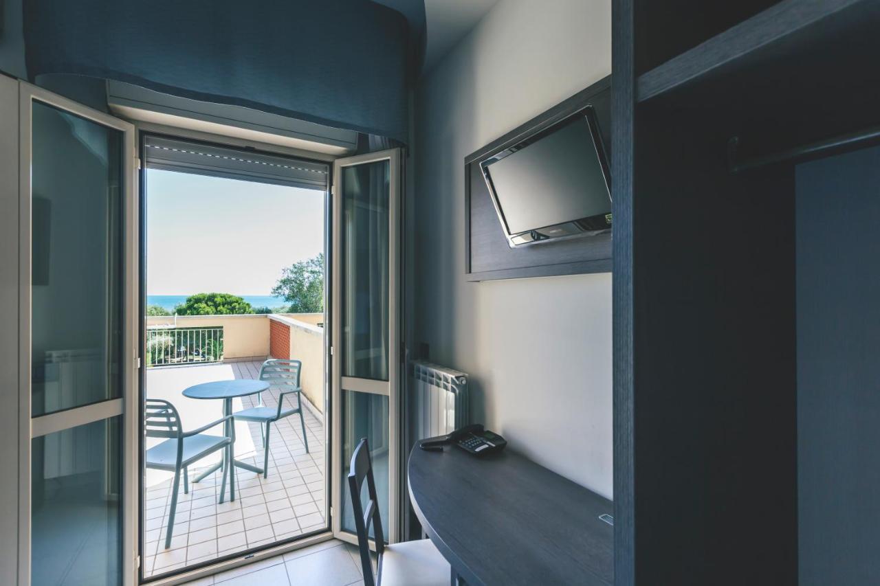 Hotel Acquario Vasto Exterior foto